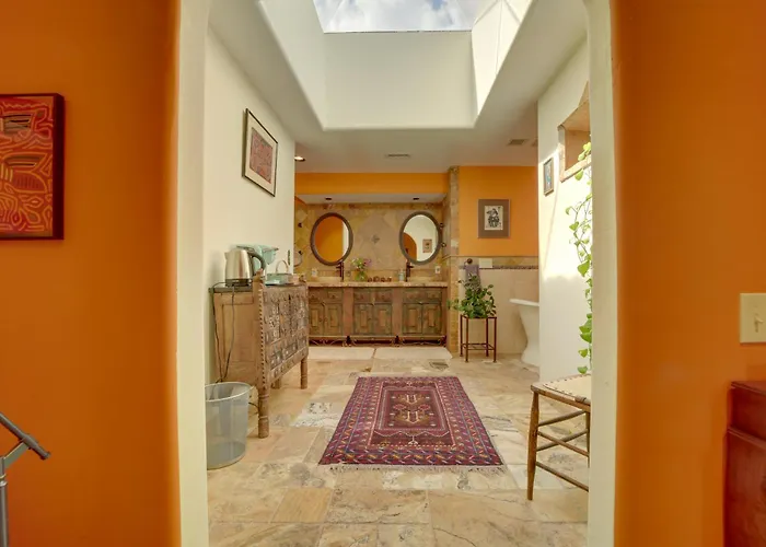 Group Retreat On Flower Farm Near Sedona Trails Holiday home *